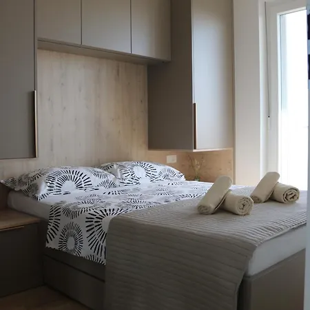 Mimi Апартаменты Задар